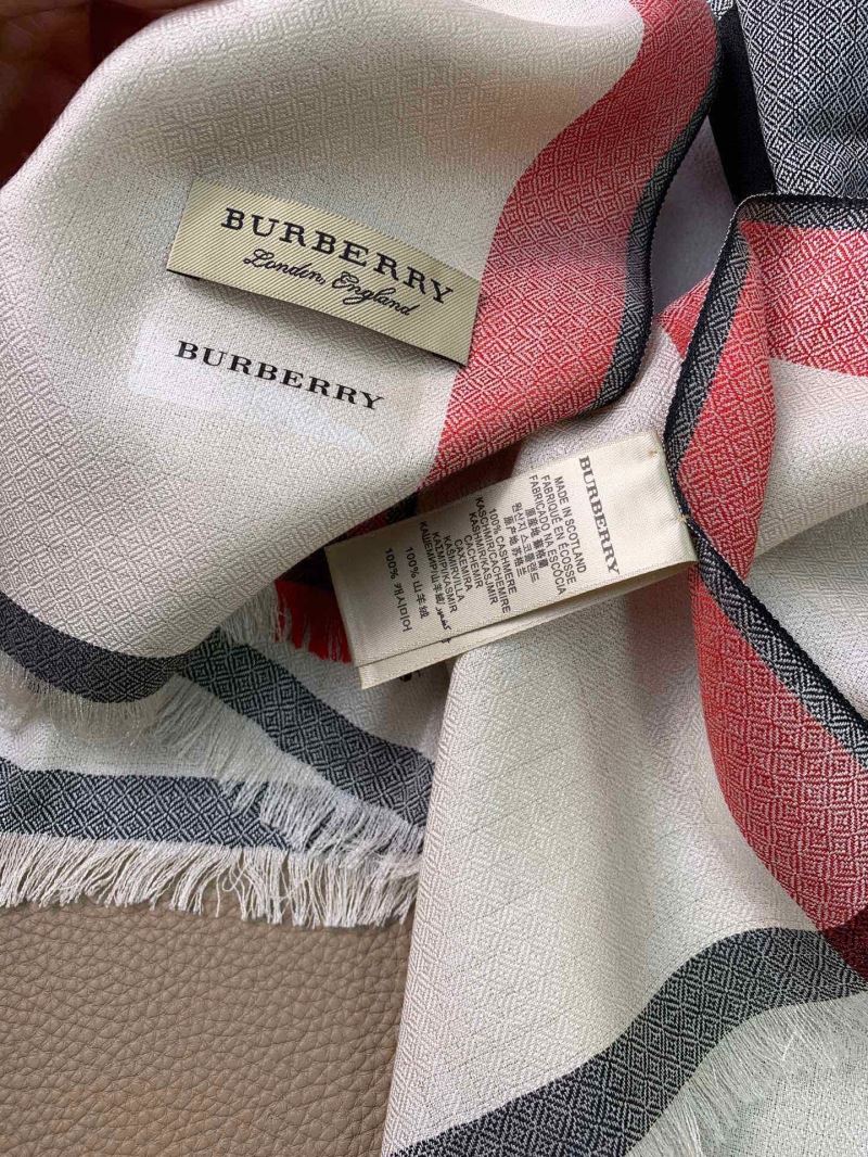 BURBERRY